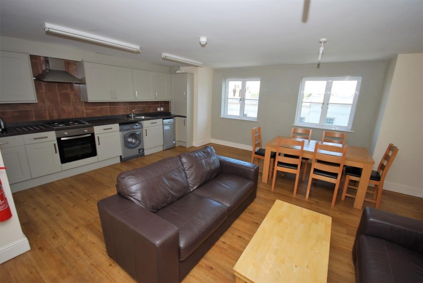 Images for Old Warwick Road, Leamington Spa