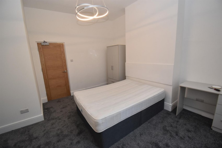 Images for Clarendon Avenue, Leamington Spa