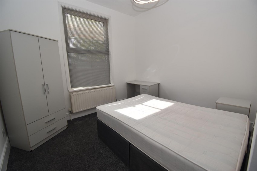 Images for Clarendon Avenue, Leamington Spa