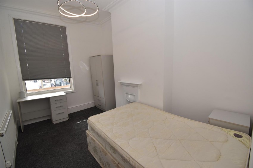 Images for Clarendon Avenue, Leamington Spa