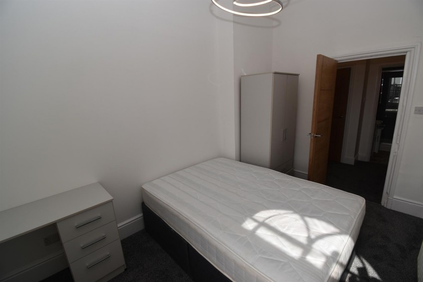 Images for Clarendon Avenue, Leamington Spa