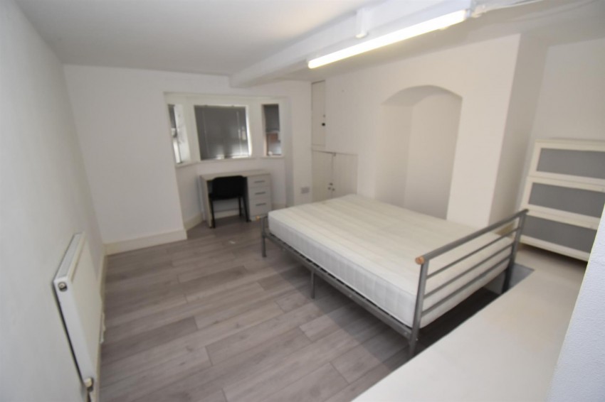 Images for Clarendon Avenue, Leamington Spa