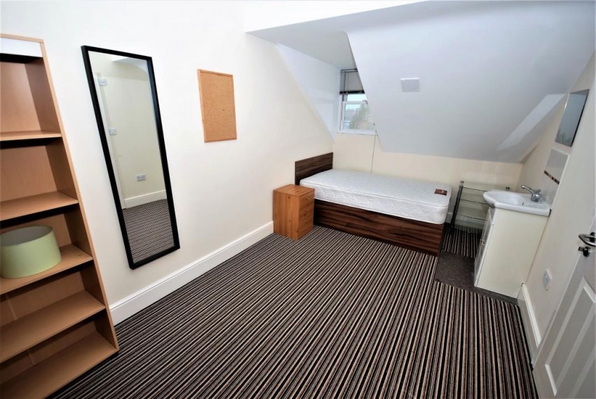 Images for 7 Chapel Street, Leamington Spa