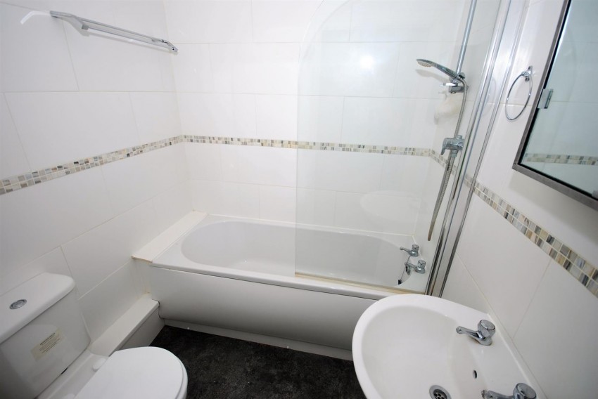 Images for E27, Station House, Old Warwick Road, Leamington Spa