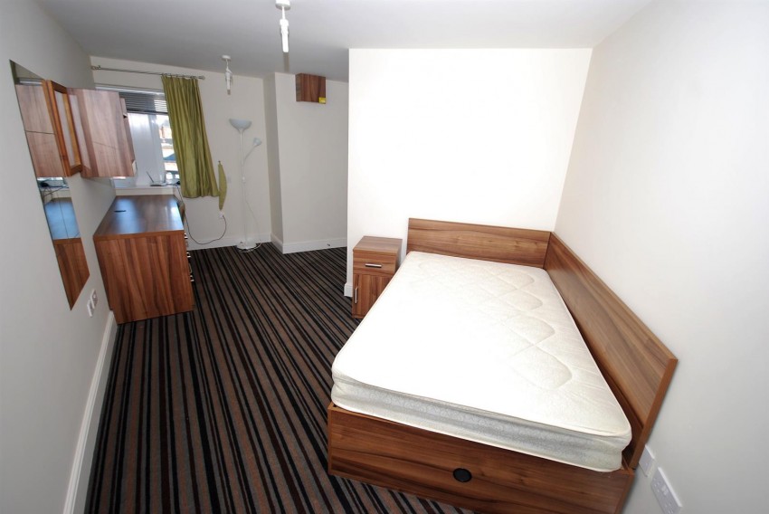 Images for E27, Station House, Old Warwick Road, Leamington Spa