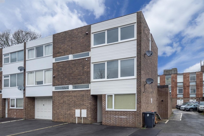 Images for Barrowfield Lane, Kenilworth