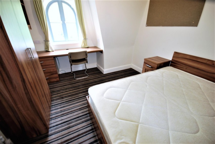 Images for Old Warwick Road, Leamington Spa