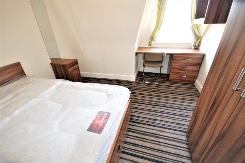 Images for Old Warwick Road, Leamington Spa
