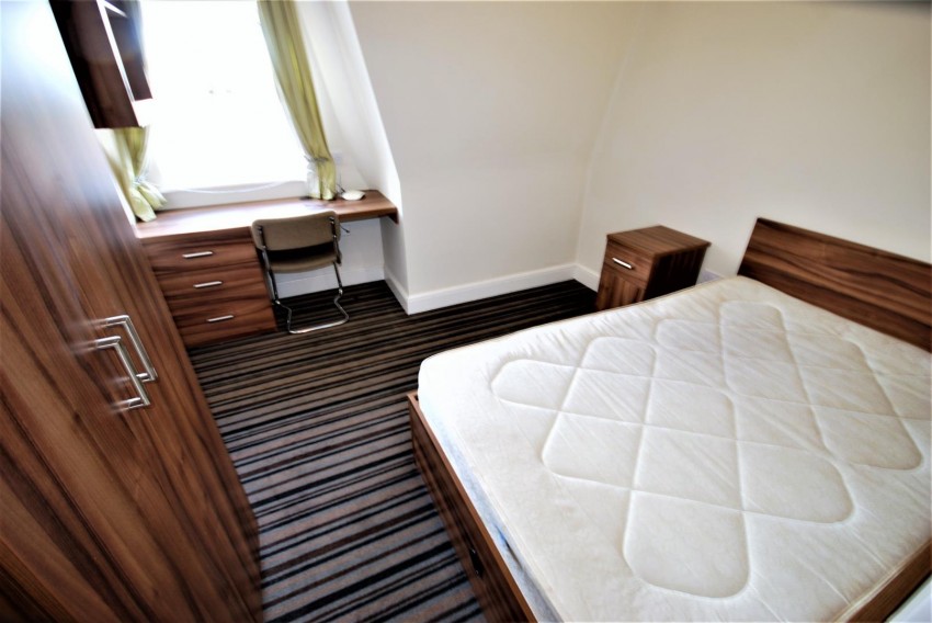 Images for Old Warwick Road, Leamington Spa