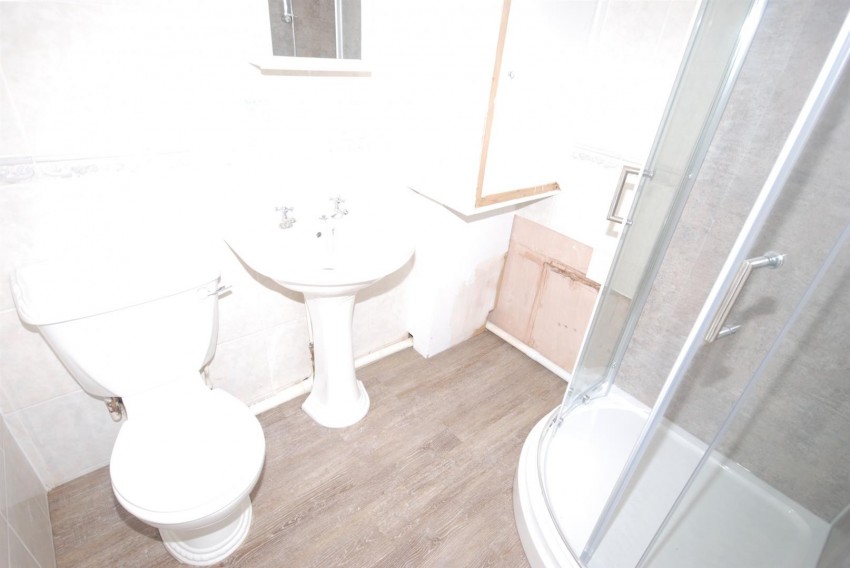 Images for 19 Milverton Crescent, Leamington Spa