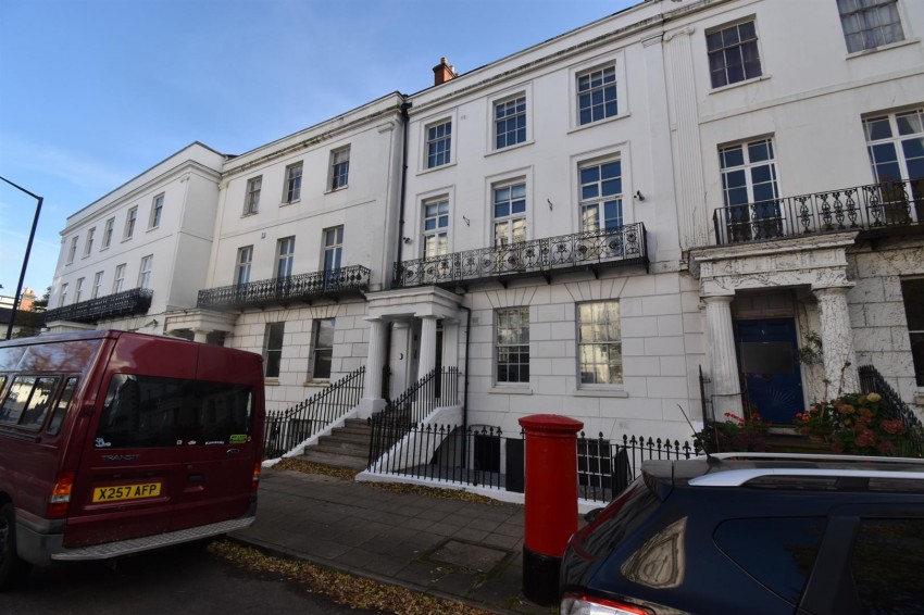 Images for 4 Clarendon Square, Leamington Spa