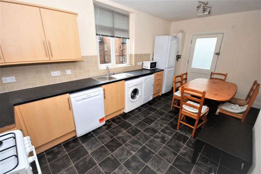 Images for 21, Clarendon Avenue, Leamington Spa