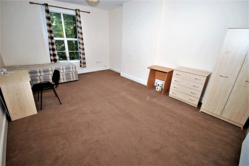 Images for 21, Clarendon Avenue, Leamington Spa