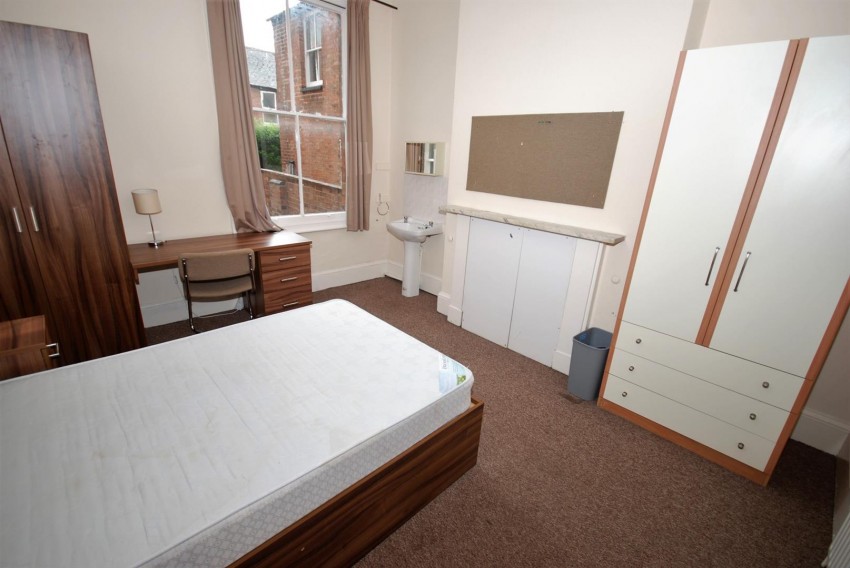 Images for 28, Clarendon Avenue, Leamington Spa