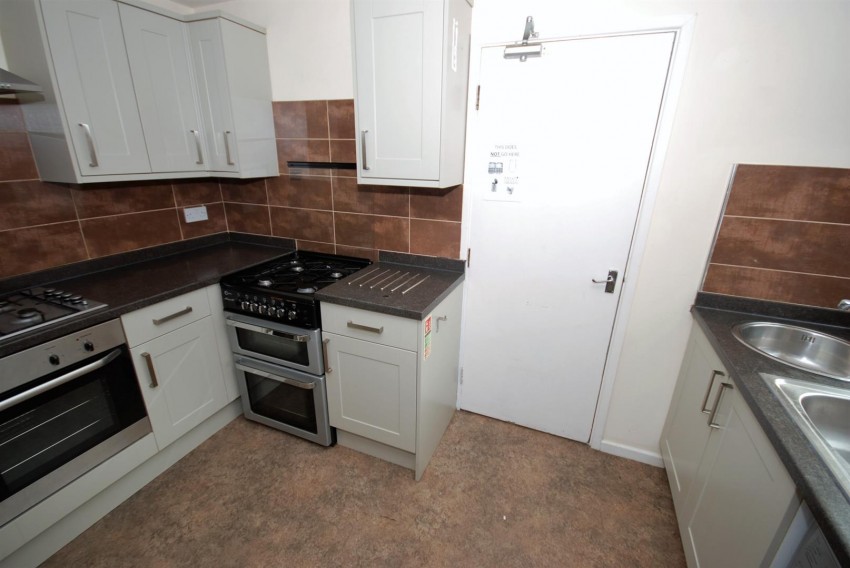 Images for 28, Clarendon Avenue, Leamington Spa