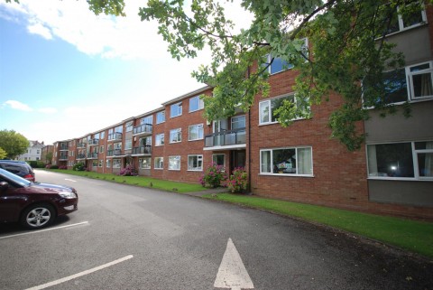 View Full Details for The Oaks, Warwick Place, Leamington Spa