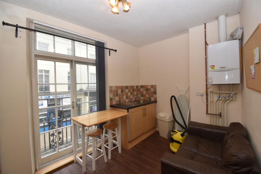 Images for Flat 2, 44-48 Bath Street, Leamington Spa