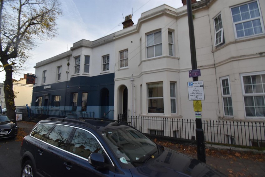 Images for 42, Clarendon Avenue, Leamington Spa