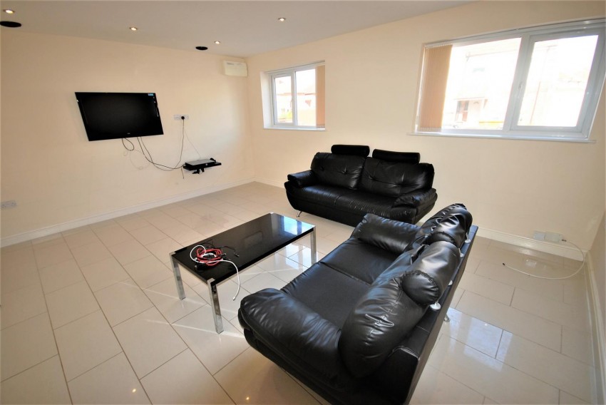 Images for Southlea Avenue, Leamington Spa