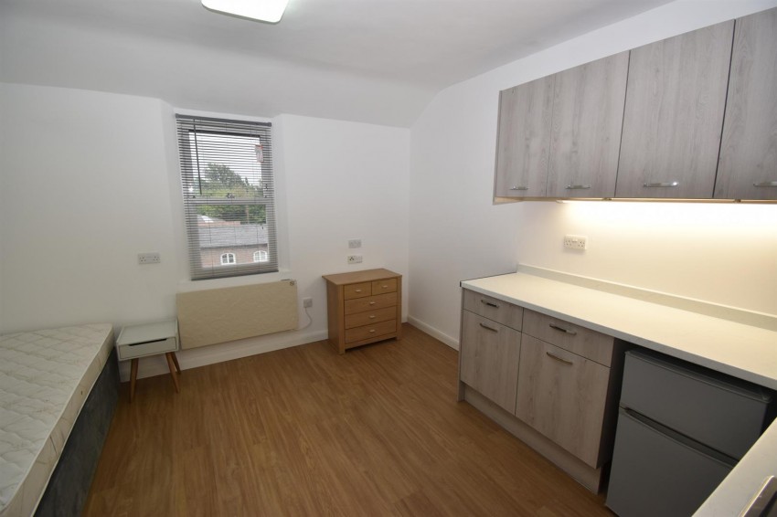 Images for 9, 80, Emscote Road, Warwick