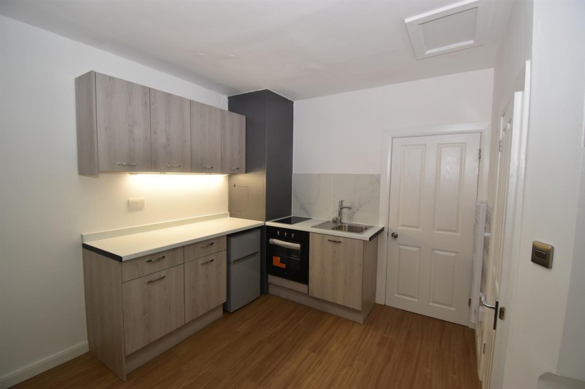 Images for 9, 80, Emscote Road, Warwick