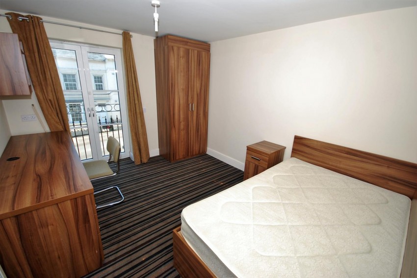 Images for Old Warwick Road, Leamington Spa