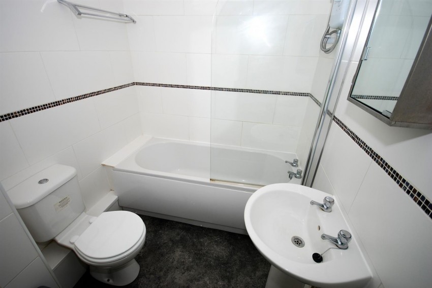 Images for Old Warwick Road, Leamington Spa