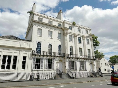 View Full Details for Kenilworth Road, Leamington Spa