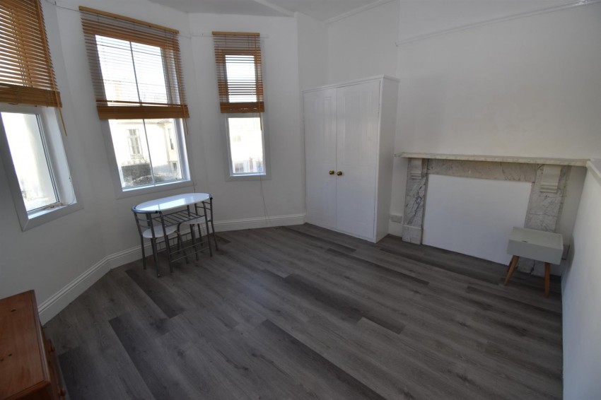 Images for C8, Milverton Hill, Leamington Spa