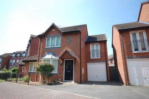 View Full Details for Kingfishers Reach, Leamington Spa