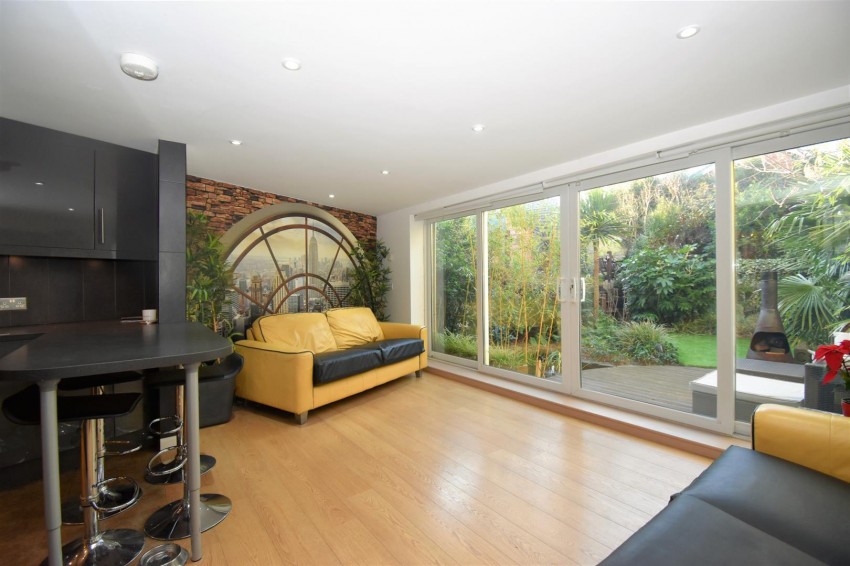 Images for Arundel Close, Warwick