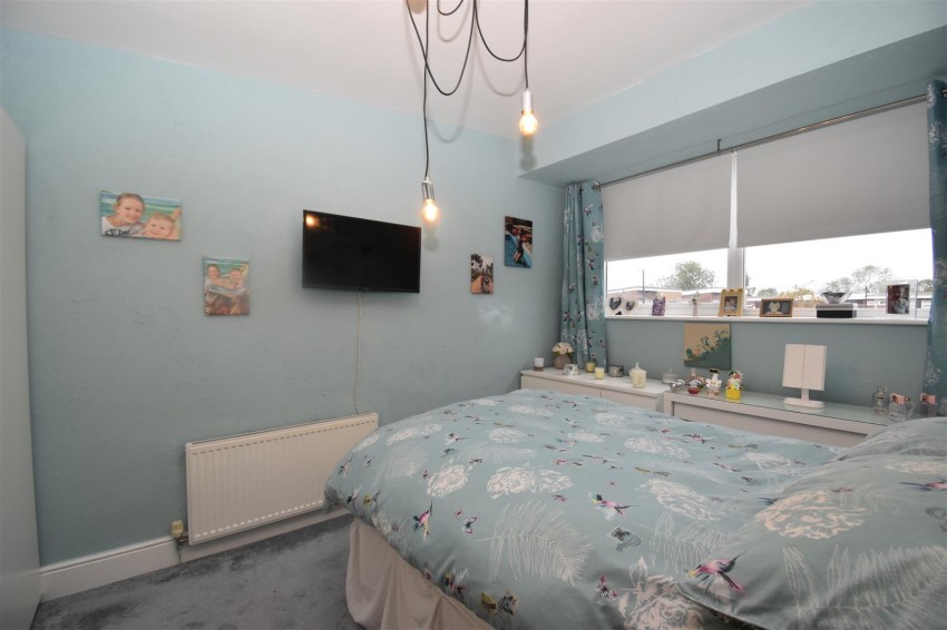 Images for Gibbs Close, Coventry