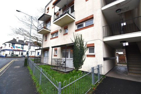 View Full Details for Kennedy Square, Leamington Spa