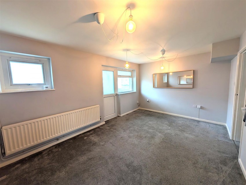 Images for Kennedy Square, Leamington Spa