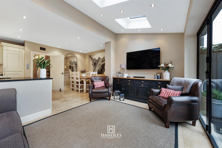 Images for Dorsington Close, Warwick