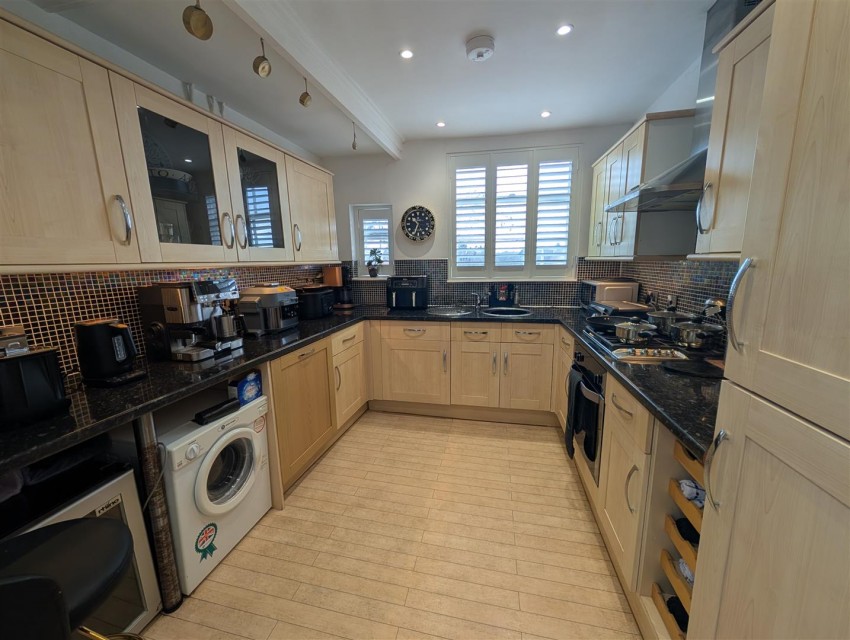 Images for 32 Clarendon Square, Leamington Spa