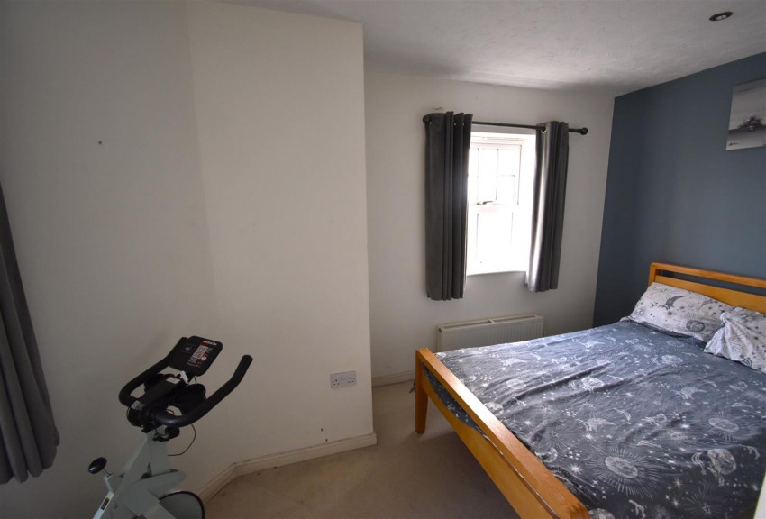 Images for Purser Drive, Warwick