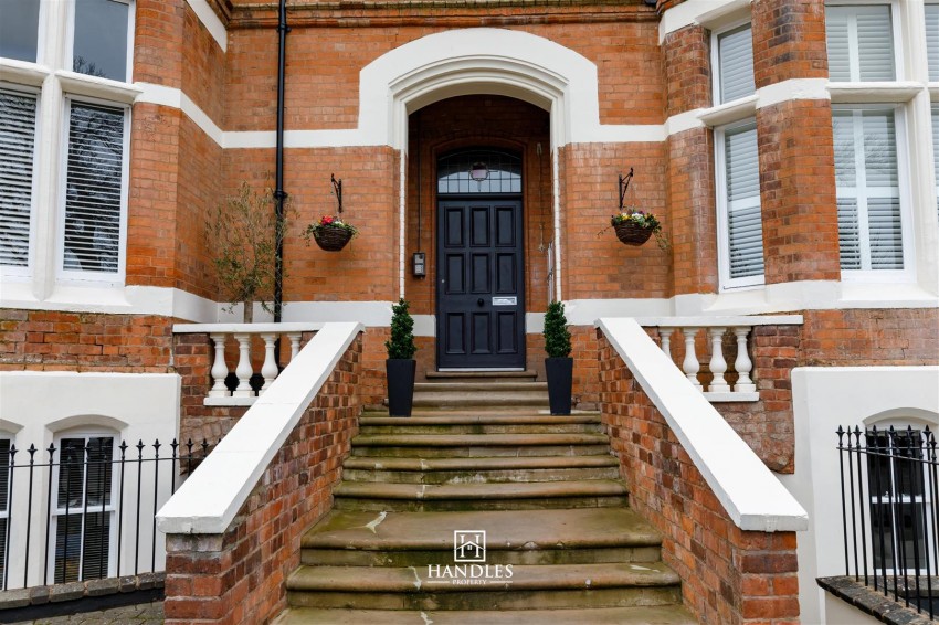 Images for Warwick New Road, Leamington Spa