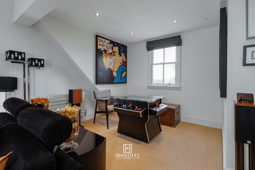 Images for Warwick New Road, Leamington Spa
