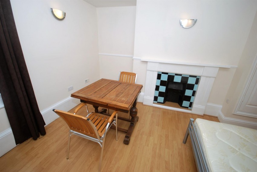 Images for 80, Emscote Road, Warwick