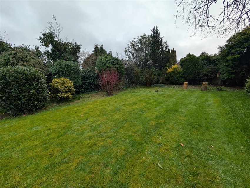 Images for Beaufort Avenue, Leamington Spa