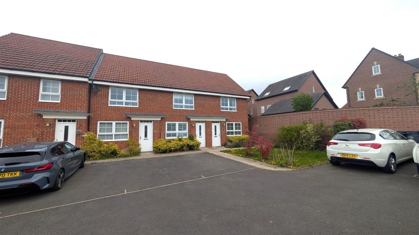 Images for Woodward Drive, Warwick