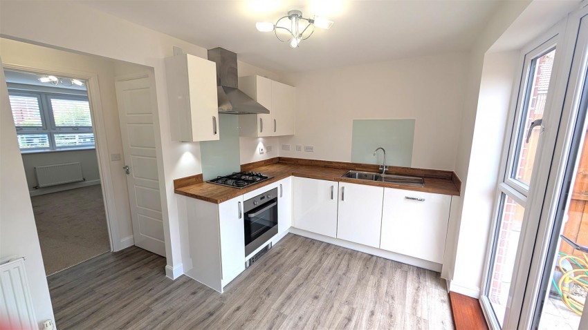 Images for Woodward Drive, Warwick