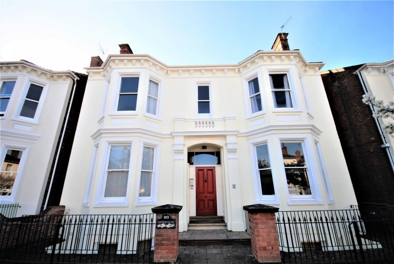 60 Russell Terrace, Leamington Spa