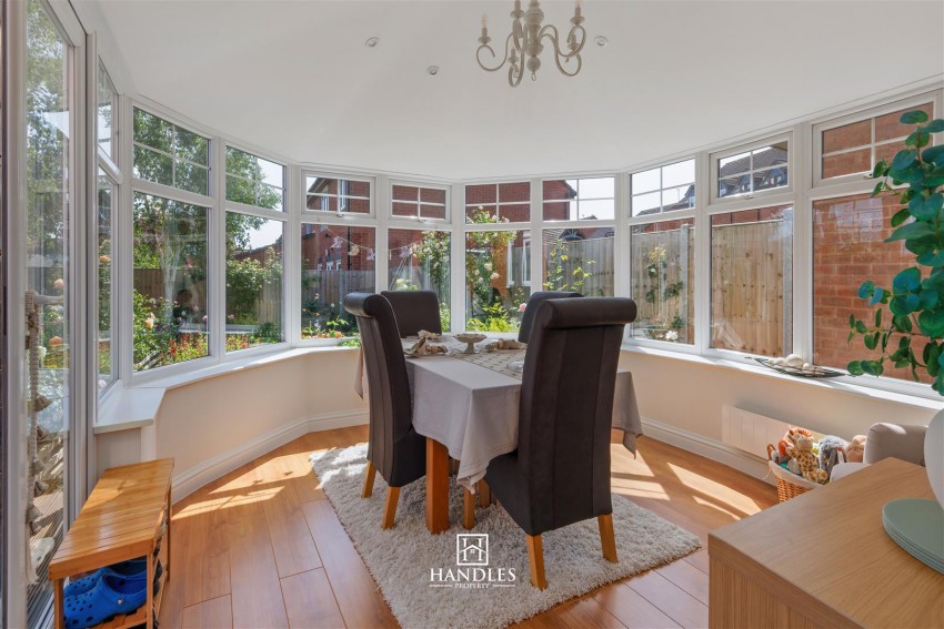 Images for Parish End, Leamington Spa