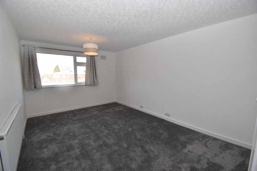 Images for Oaks Precinct, Caesar Road, Kenilworth