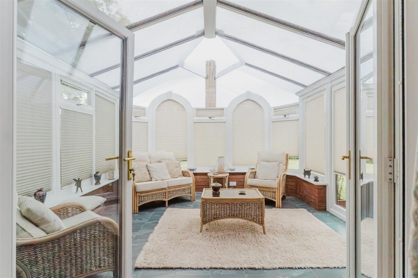 Images for Bamburgh Grove, Leamington Spa