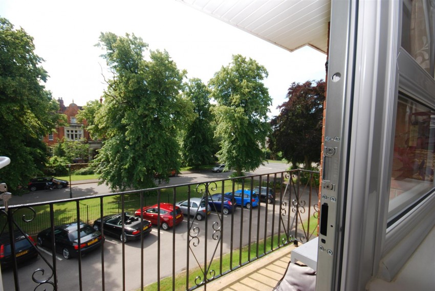 Images for Beverley Road, Leamington Spa