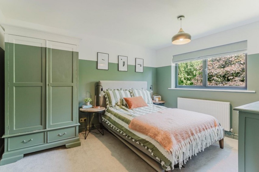 Images for Warren Close, Leamington Spa