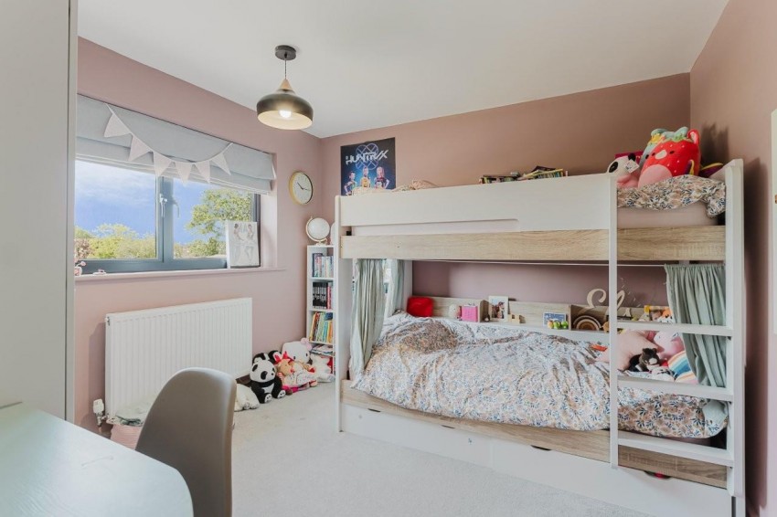 Images for Warren Close, Leamington Spa